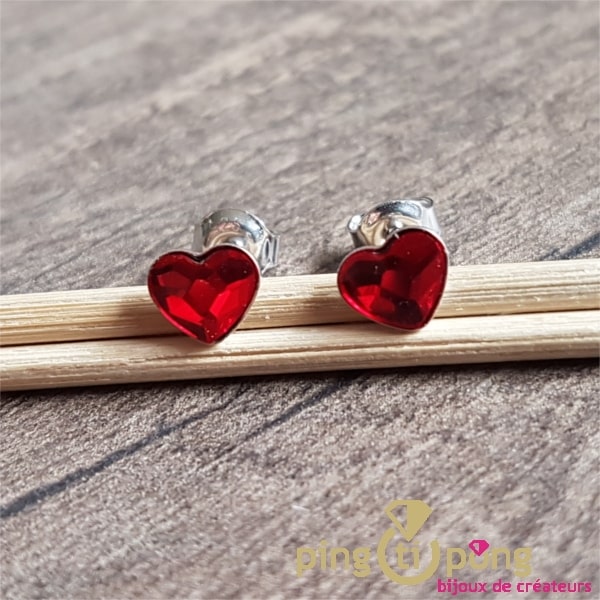 Red Crystal Heart Earrings - GemStella